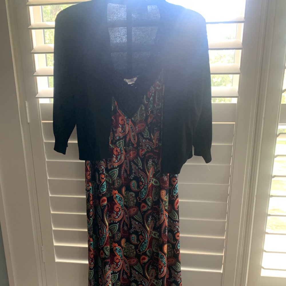 Colorful paisley maxi dress and black sweater